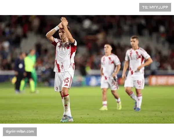 阿尔克马尔豪取四连胜稳居第三，主场不败金身将迎战埃因霍温